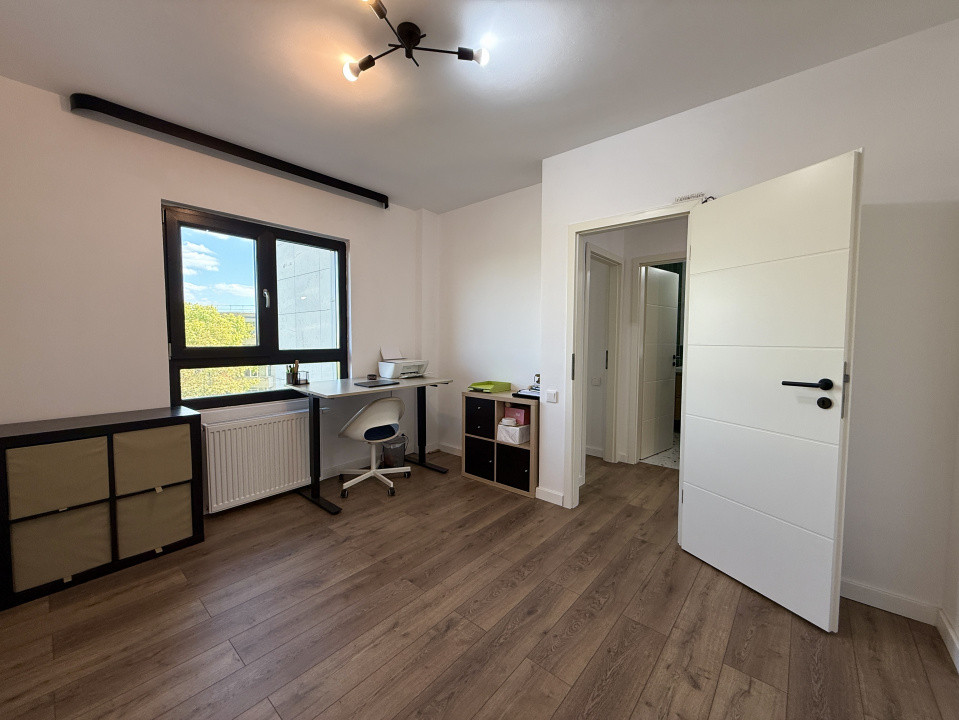 Apartament 3 camere recent renovat, 70 mp, centrala proprie & balcon | Planorama