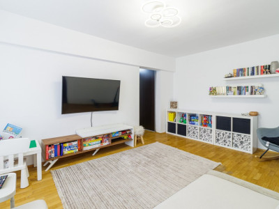 Apartamentul de langa IOR
