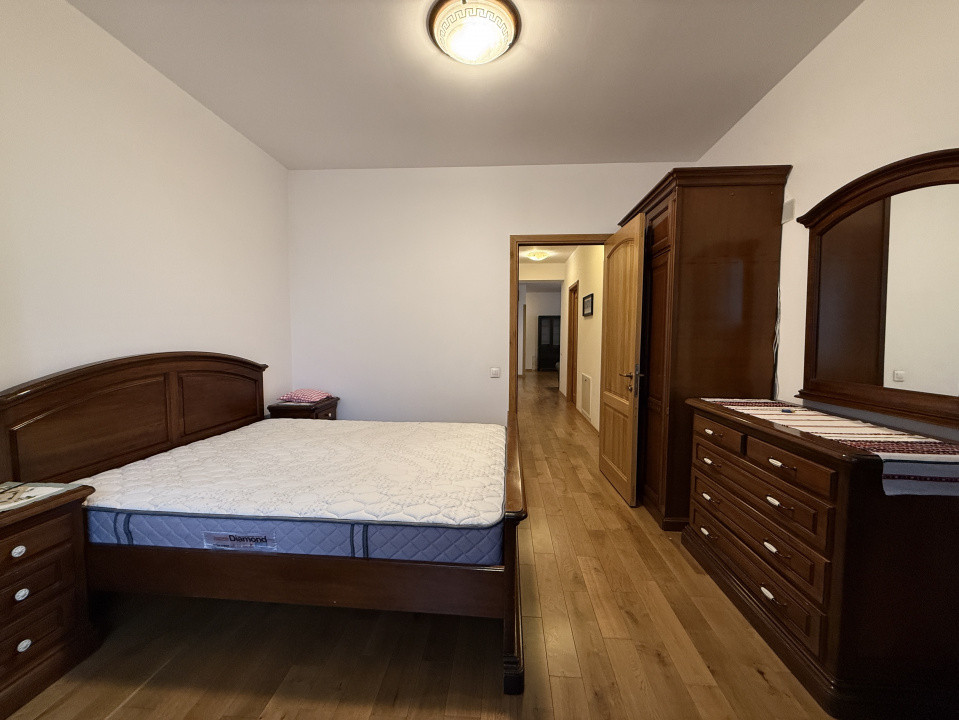 Apartament 4 camere lângă Marriott | 106mp, Parcare & Pet Friendly | Tur Virtual