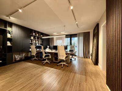 Birou modern cu terasă verde și parcare, în zona Barbu Văcărescu