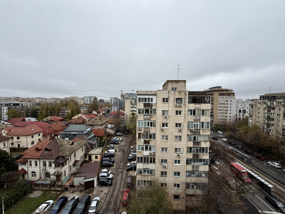 Spațiu birouri 70 mpu, 4 camere decomandate, Bd. Gheorghe Șincai