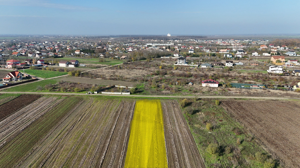 Teren 10.000 mp, parcelabil, ideal ansamblu case P+1 | Gulia - Dambovita