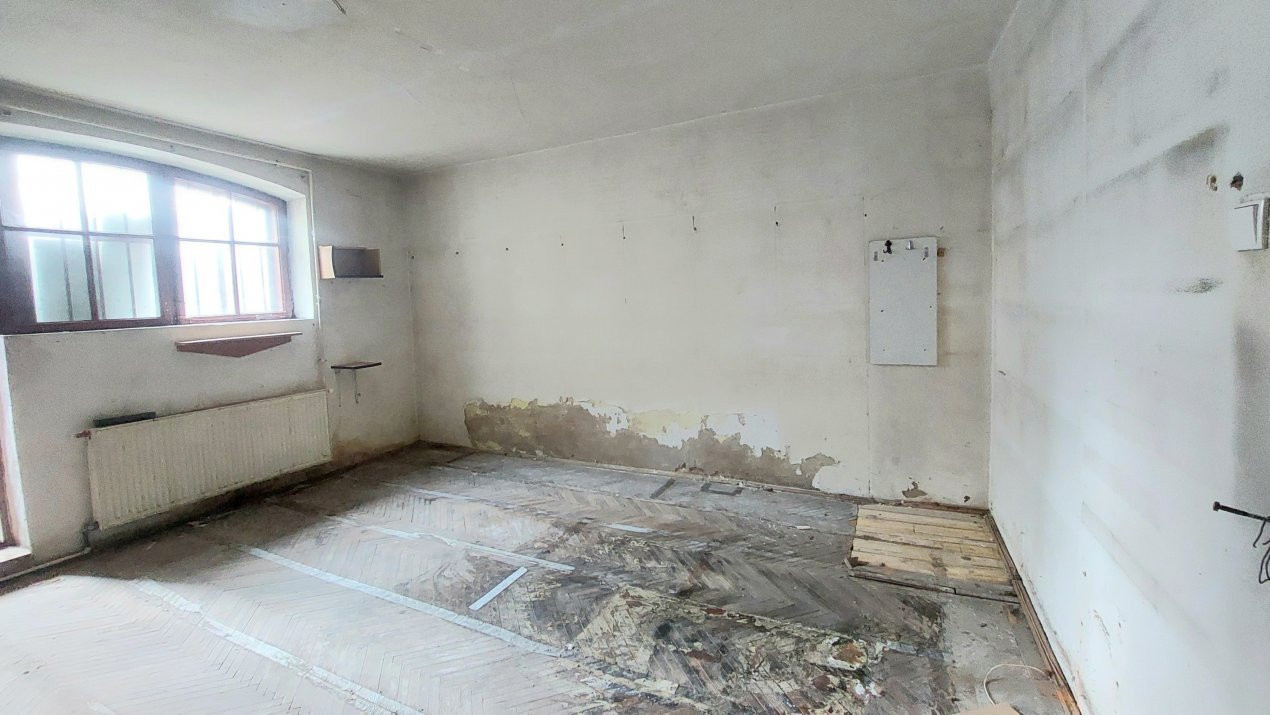 DEMISOL ÎNALT DE ÎNCHIRIAT – 120 MP – GARA DE NORD / PIAȚA VICTORIEI