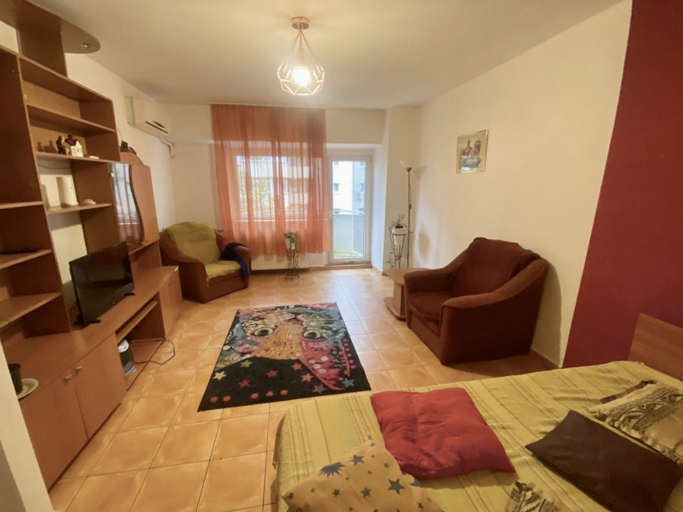 0% | Garsoniera decomandata, 42 mp, balcon | zona Nerva Traian