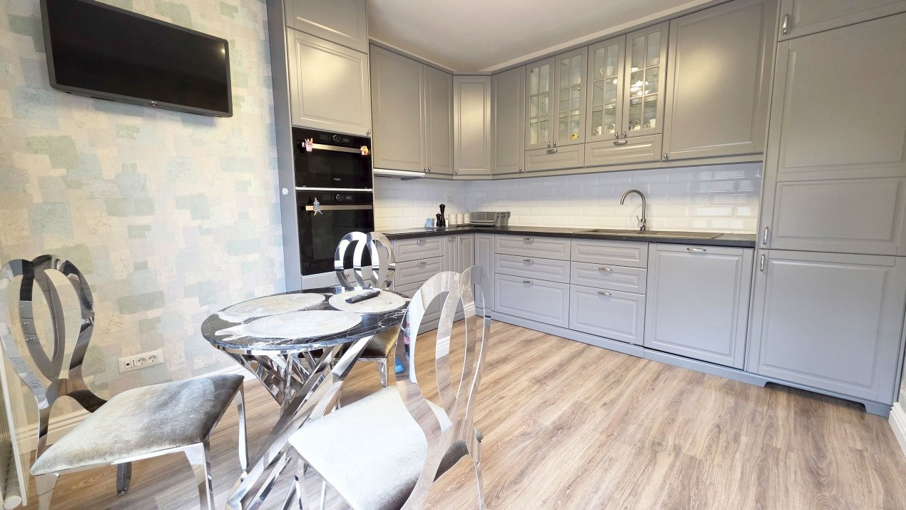 Oaza de liniste in apartament de lux, in padurea Baneasa