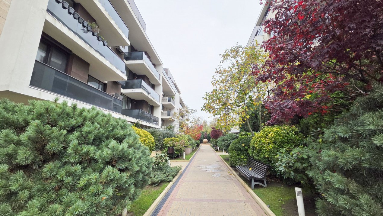 Oaza de liniste in apartament de lux, in padurea Baneasa