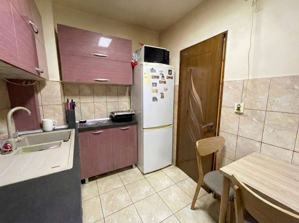 Apartament cu 3 camere | Decomandat | Drumul Taberei | La 1 minut de Metrou