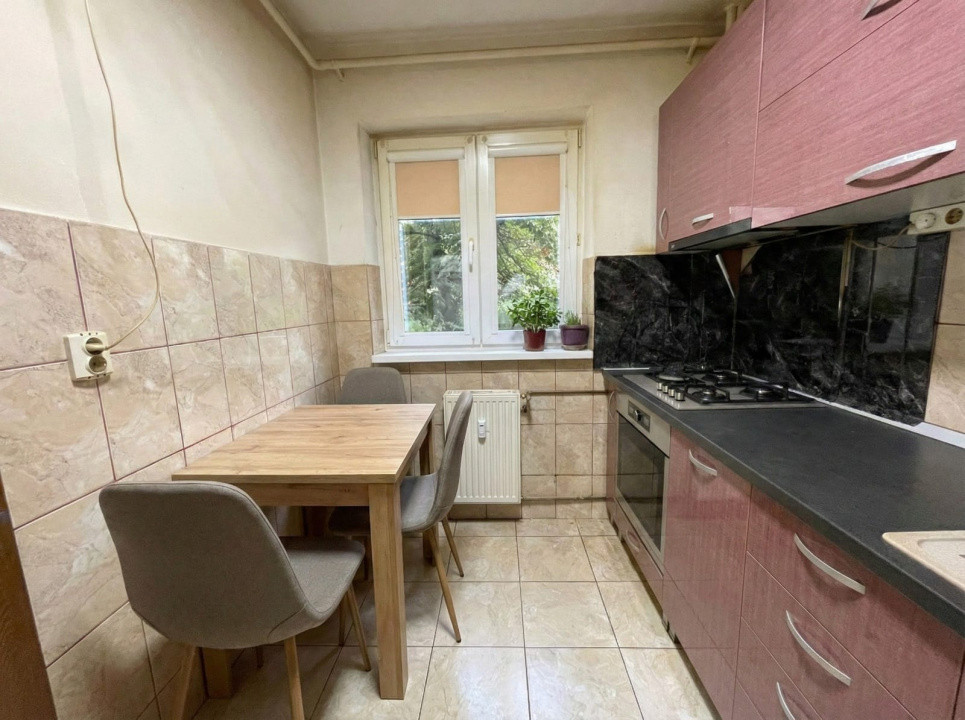 Apartament cu 3 camere | Decomandat | Drumul Taberei | La 1 minut de Metrou