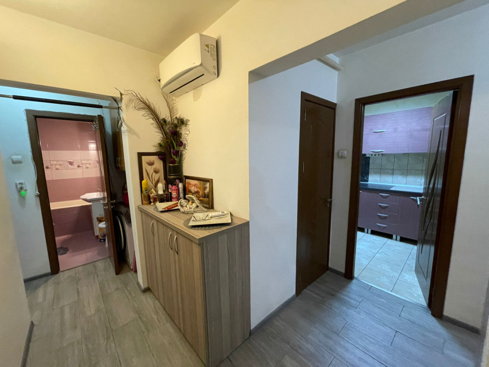 Apartament cu 3 camere | Decomandat | Drumul Taberei | La 1 minut de Metrou