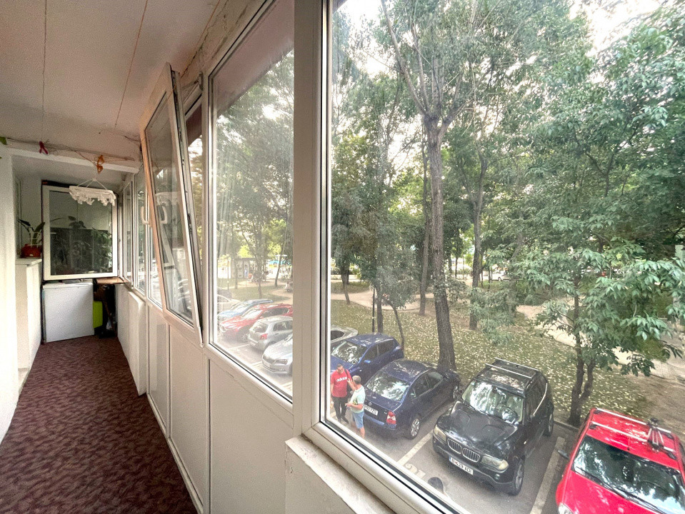 Apartament cu 3 camere | Decomandat | Drumul Taberei | La 1 minut de Metrou