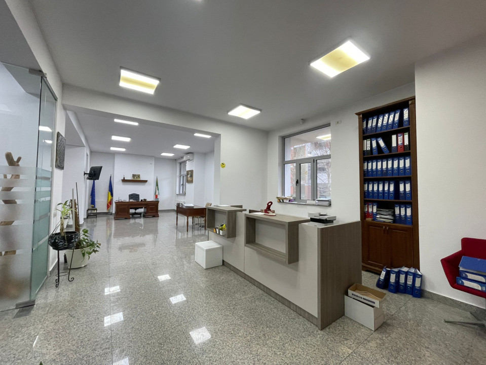 Spațiu Comercial/Birouri Premium (231 mp) – Complex Exclusivist Green Lake