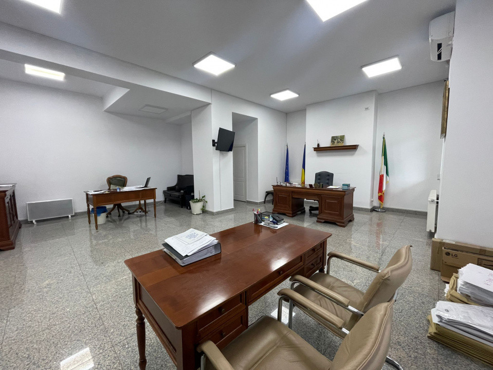 Spațiu Comercial/Birouri Premium (231 mp) – Complex Exclusivist Green Lake