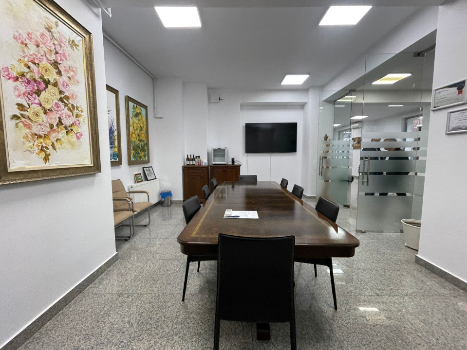 Spațiu Comercial/Birouri Premium (231 mp) – Complex Exclusivist Green Lake