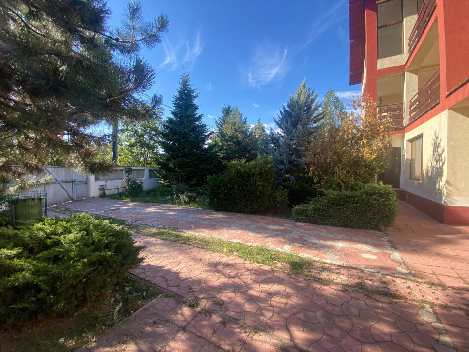 Vilă Deosebita P+1+M pe Colț – 325mp Utili, Curte Amenajată 590mp | Fundeni