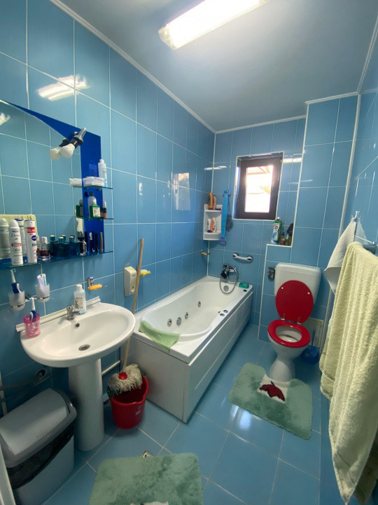 Vilă Deosebita P+1+M pe Colț – 325mp Utili, Curte Amenajată 590mp | Fundeni