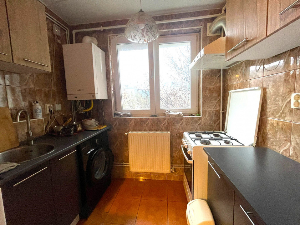 Garsoniera cu Centrala Proprie | Delea Veche - stradal pe Calea Calarasilor