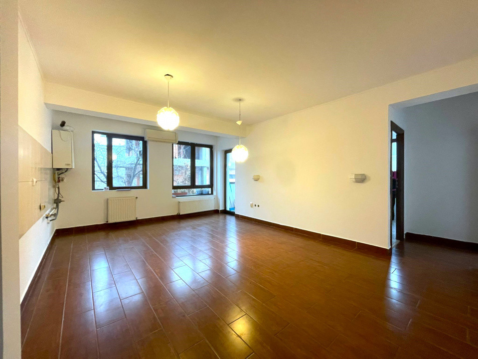 3 camere | Bloc 2011 | Parcare | Centrala Proprie | Fundeni