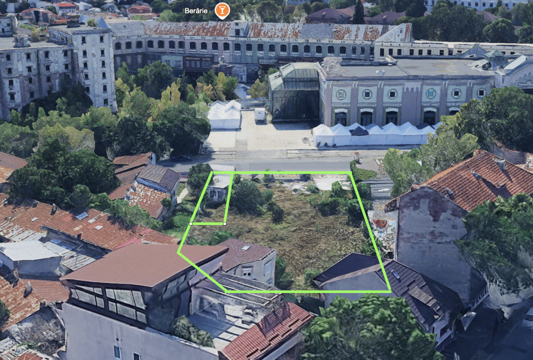 Teren 1387 mp cu front 27 ml, liber de construcții, zona Uranus - Piața de Flori