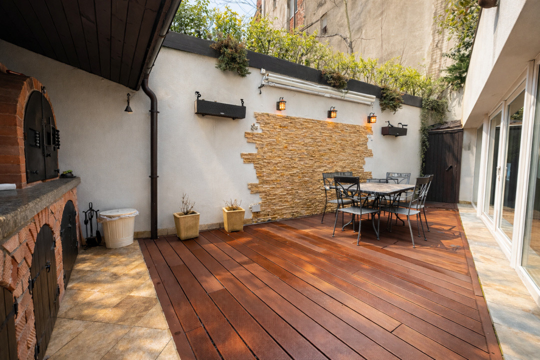 Vilă ultracentrală cu piscină interioară, saună și cramă | Unirii