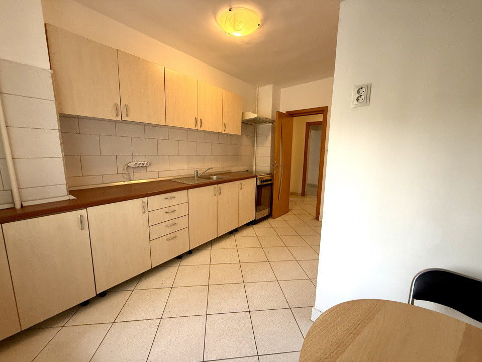 0% | Apartament / Birou 3 camere decomandat, 95 mp, 2 bai + 2 balcoane | Decebal