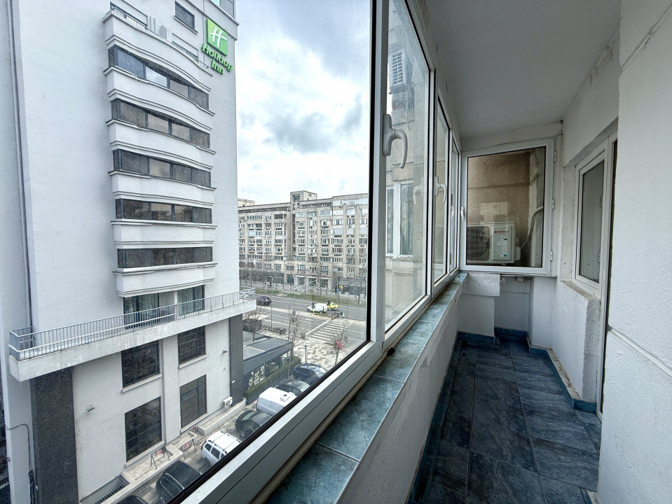 0% | Apartament / Birou 3 camere decomandat, 95 mp, 2 bai + 2 balcoane | Decebal