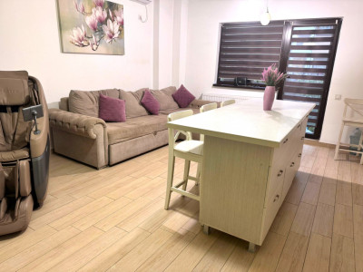 3 Camere cu Curte de 48mp | 2 intrari | Parcare | BOXA | zona Safirului