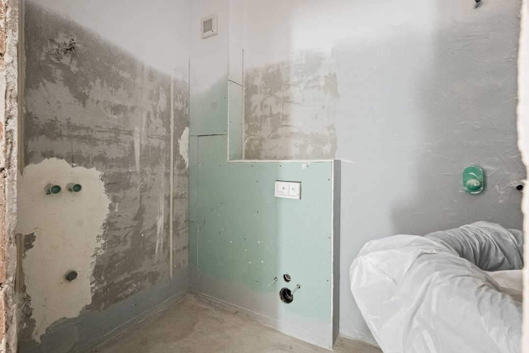 VANZARE APARTAMENT 4 CAMERE UNIRII-CASA POPORULUI