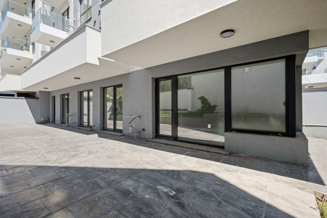 VANZARE APARTAMENT 4 CAMERE UNIRII-CASA POPORULUI