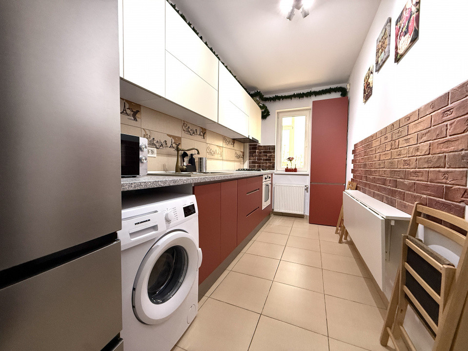 Apartament 2 camere decomandat | cu 2 balcoane și parcare | 5 min metrou