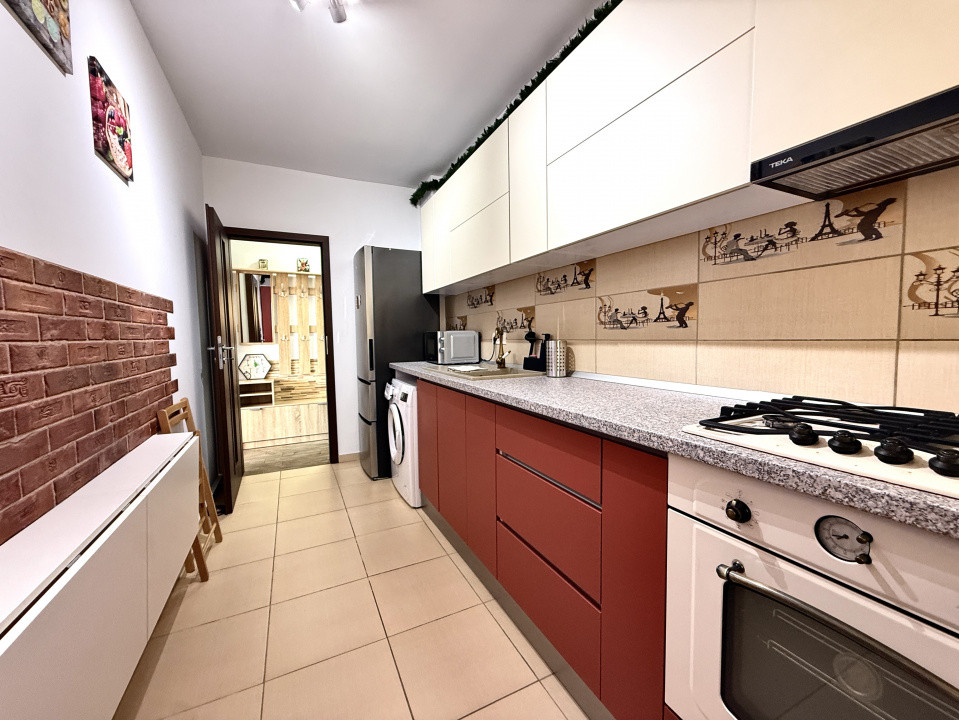 Apartament 2 camere decomandat | cu 2 balcoane și parcare | 5 min metrou