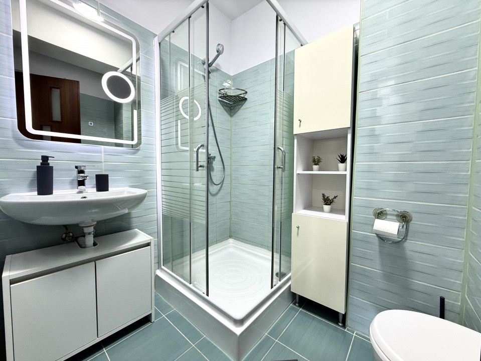 Apartament 2 camere decomandat | cu 2 balcoane și parcare | 5 min metrou