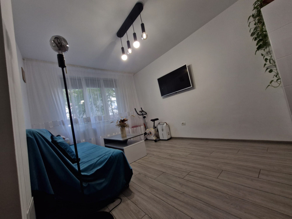 Studio dublu renovat, 29 mp, bloc reabilitat | Gară - Școală 7