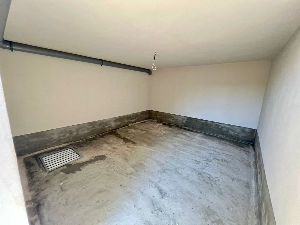 0% | Casa cu destinatie comerciala, parcare, terasa si gradina
