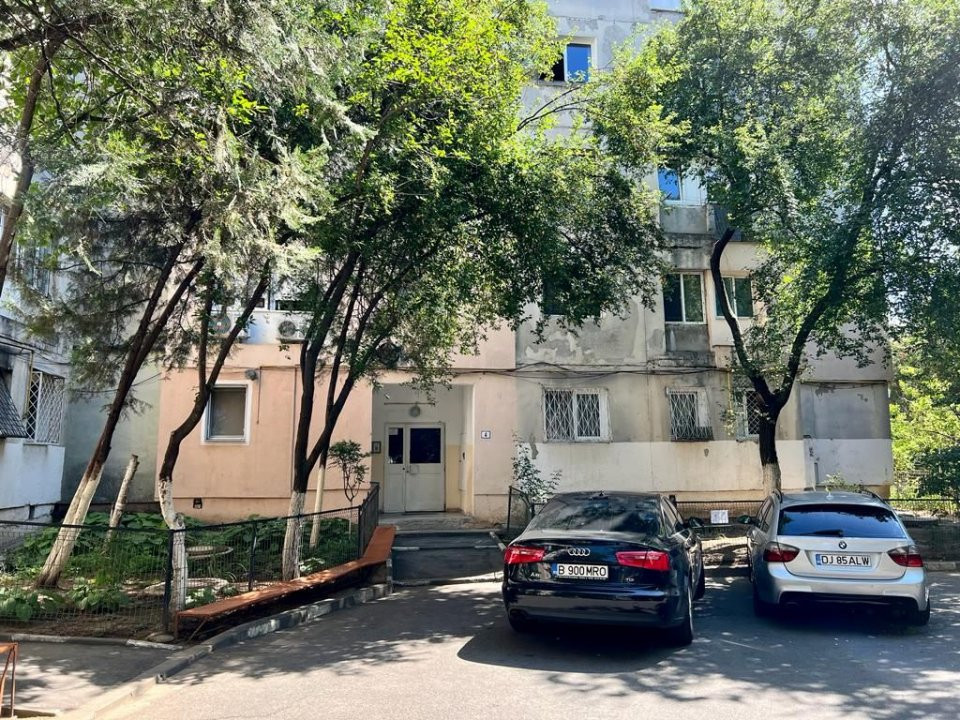 Garsoniera decomandata, 35 mpu, zona Gorjului | str. Velei