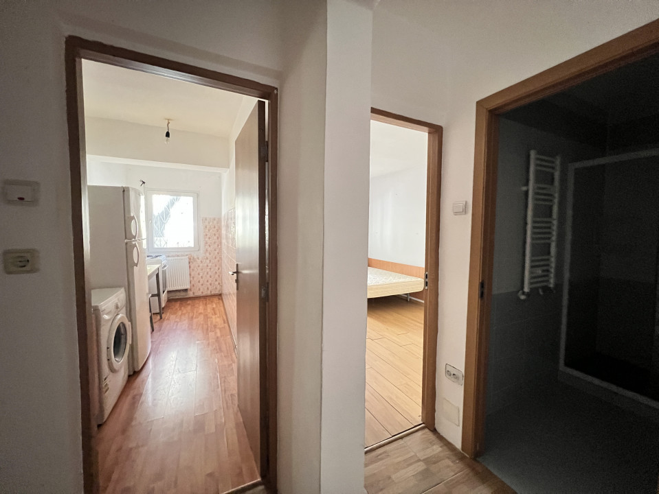 Garsoniera decomandata, 35 mpu, zona Gorjului | str. Velei