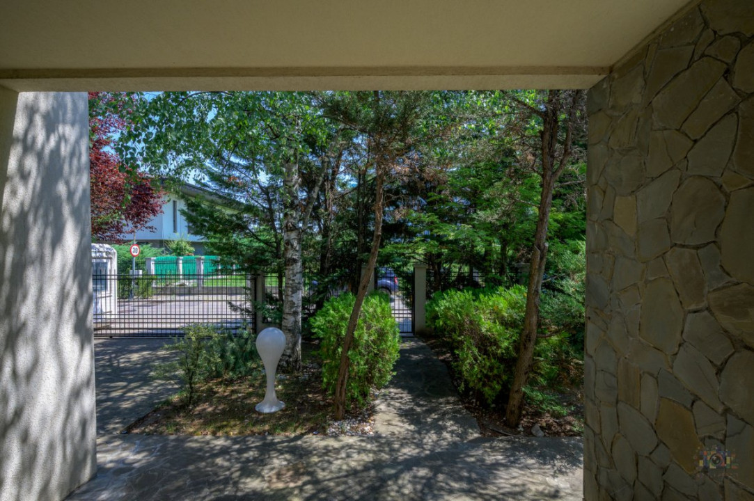 IANCU NICOLAE - COMPLEX TRAIAN, VILA 400 MP TOTAL, LOT 750 MP!