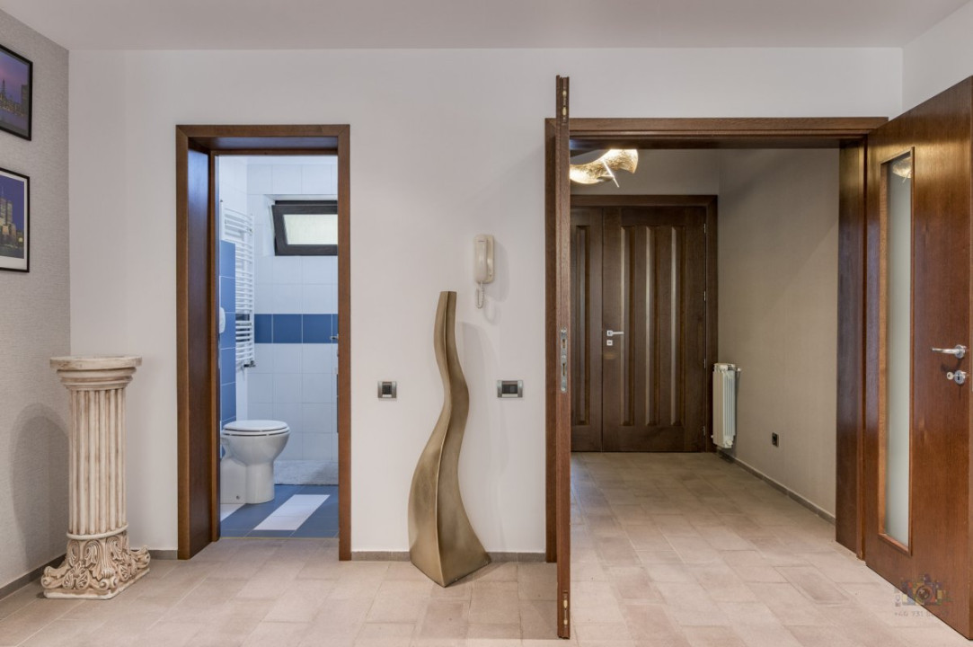 IANCU NICOLAE - COMPLEX TRAIAN, VILA 400 MP TOTAL, LOT 750 MP!