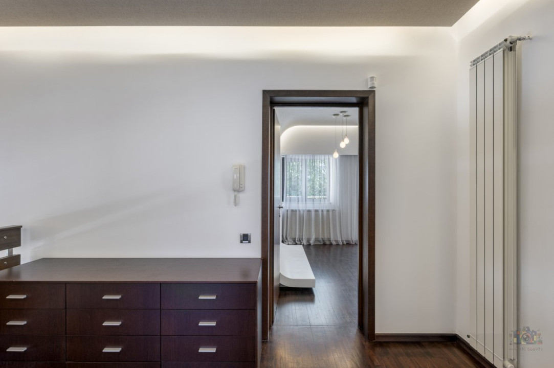 IANCU NICOLAE - COMPLEX TRAIAN, VILA 400 MP TOTAL, LOT 750 MP!