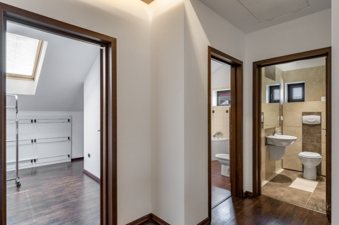 IANCU NICOLAE - COMPLEX TRAIAN, VILA 400 MP TOTAL, LOT 750 MP!