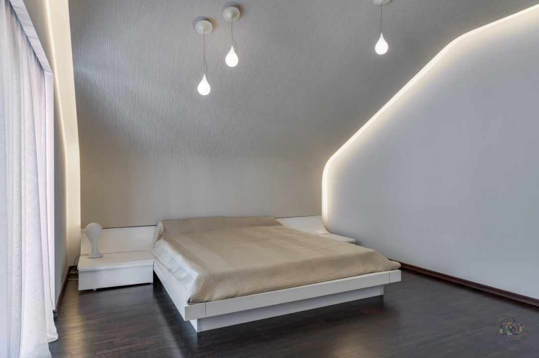 IANCU NICOLAE - COMPLEX TRAIAN, VILA 400 MP TOTAL, LOT 750 MP!