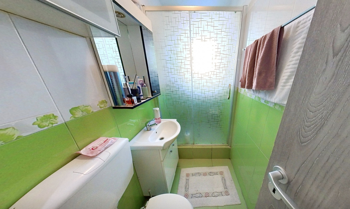 Apartament 3 Camere cu CURTE PROPRIE 30 mp | PARCARE disponibilă | Gura Putnei 