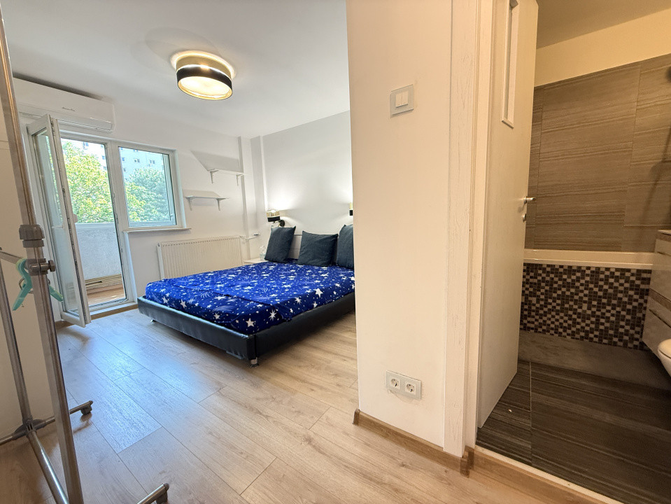 Apartament 3 camere decomandat, 72 mp, PARCARE, la intrarea in parc Tineretului!