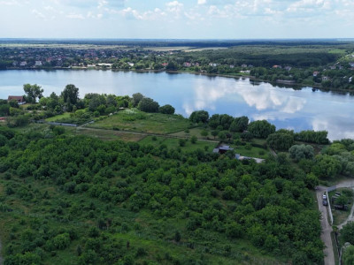 Teren Buftea in spate la PRO TV la Lac 7400mp