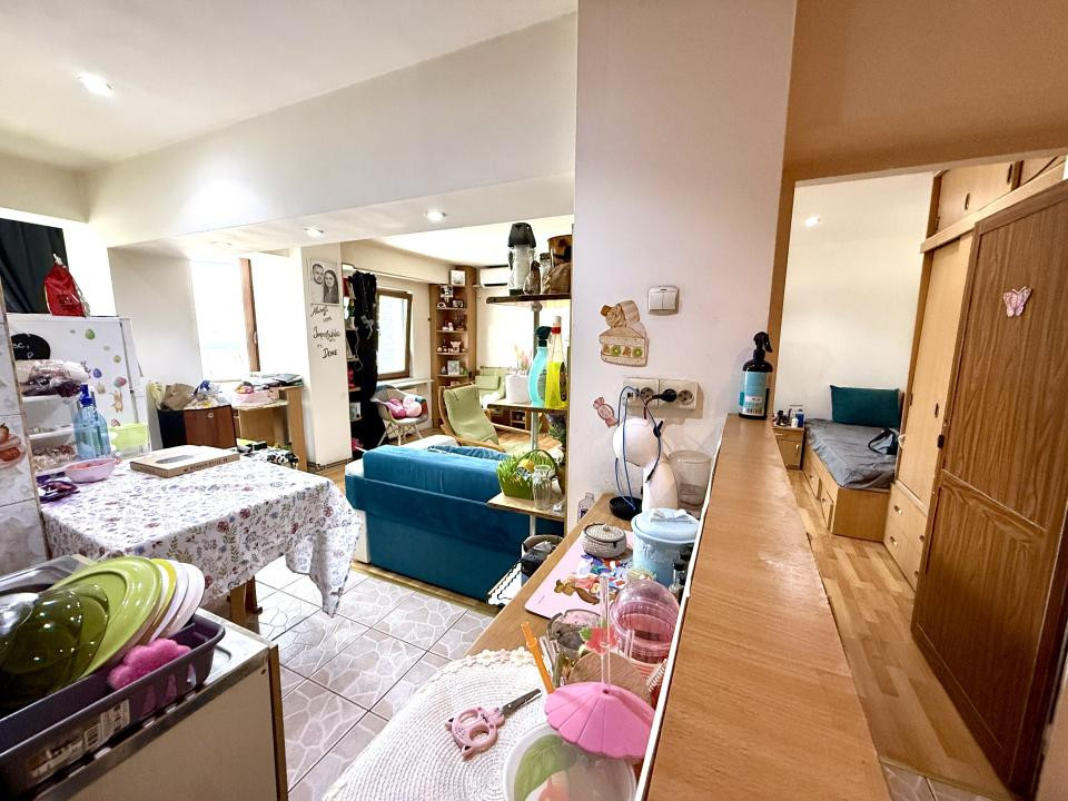 Garsoniera 43 mp cu centrala proprie, zona Obor - Ferdinand