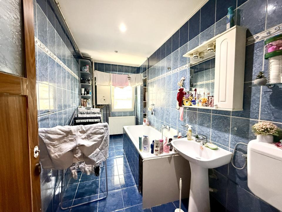 Garsoniera 43 mp cu centrala proprie, zona Obor - Ferdinand