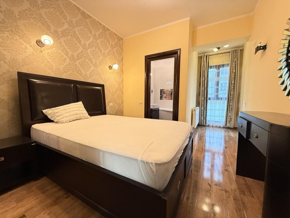 Apartament 3 camere cu centrală proprie, pet friendly și parcare disponibilă 