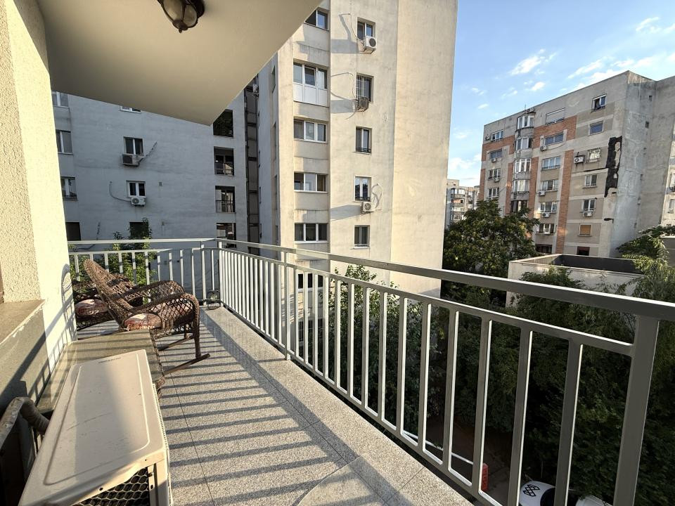 Apartament 3 camere cu centrală proprie, pet friendly și parcare disponibilă 
