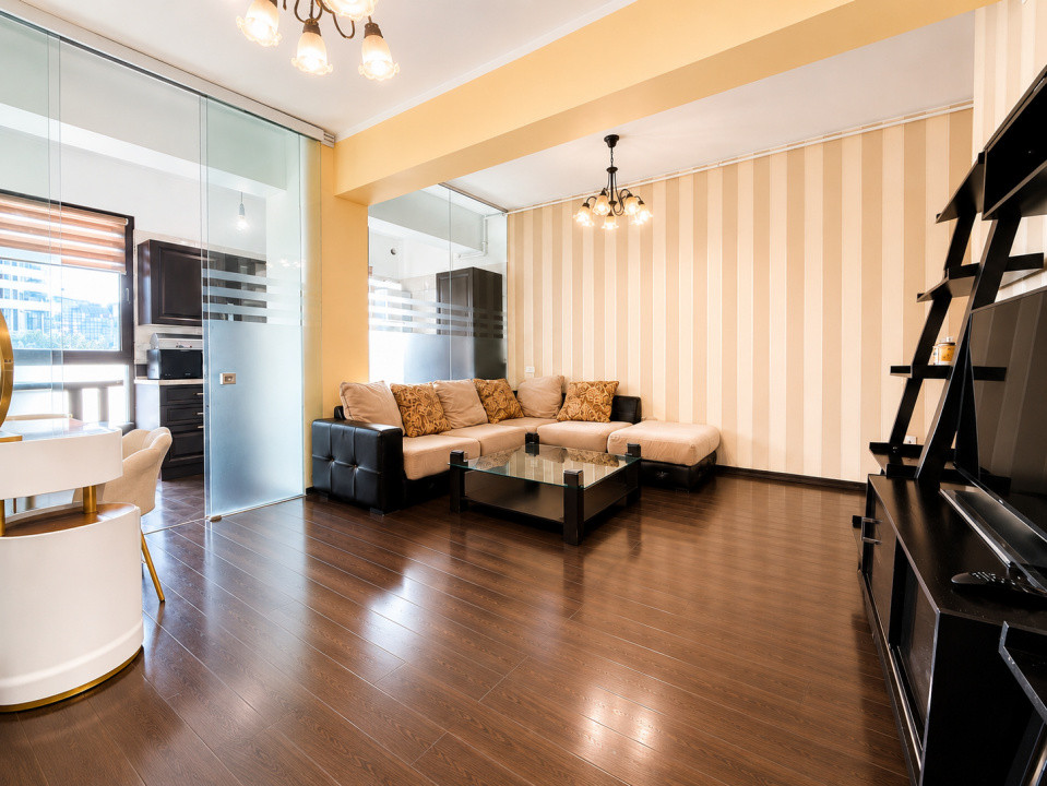 Apartament 3 camere cu centrală proprie, pet friendly și parcare disponibilă 