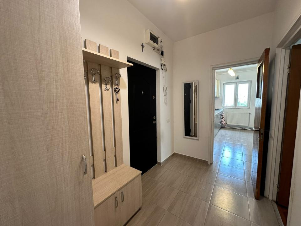 2 camere - 65 mp | Tavane înalte 2,80 m | Centrală | Boxă | Ferdinand