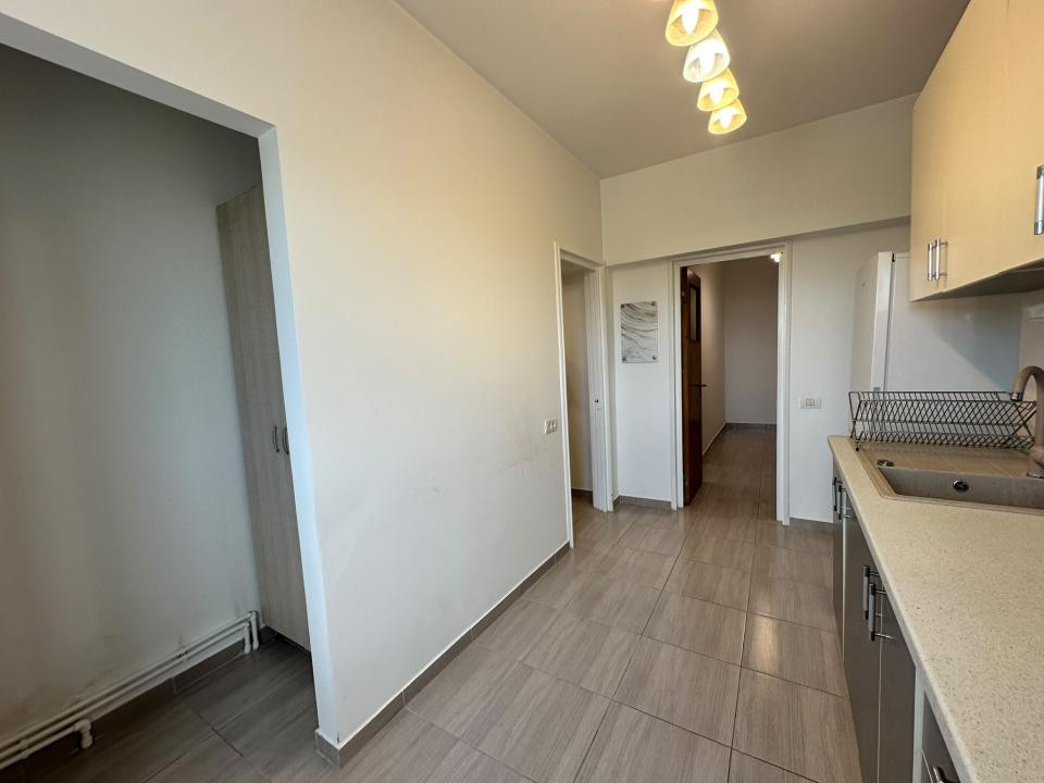 2 camere - 65 mp | Tavane înalte 2,80 m | Centrală | Boxă | Ferdinand